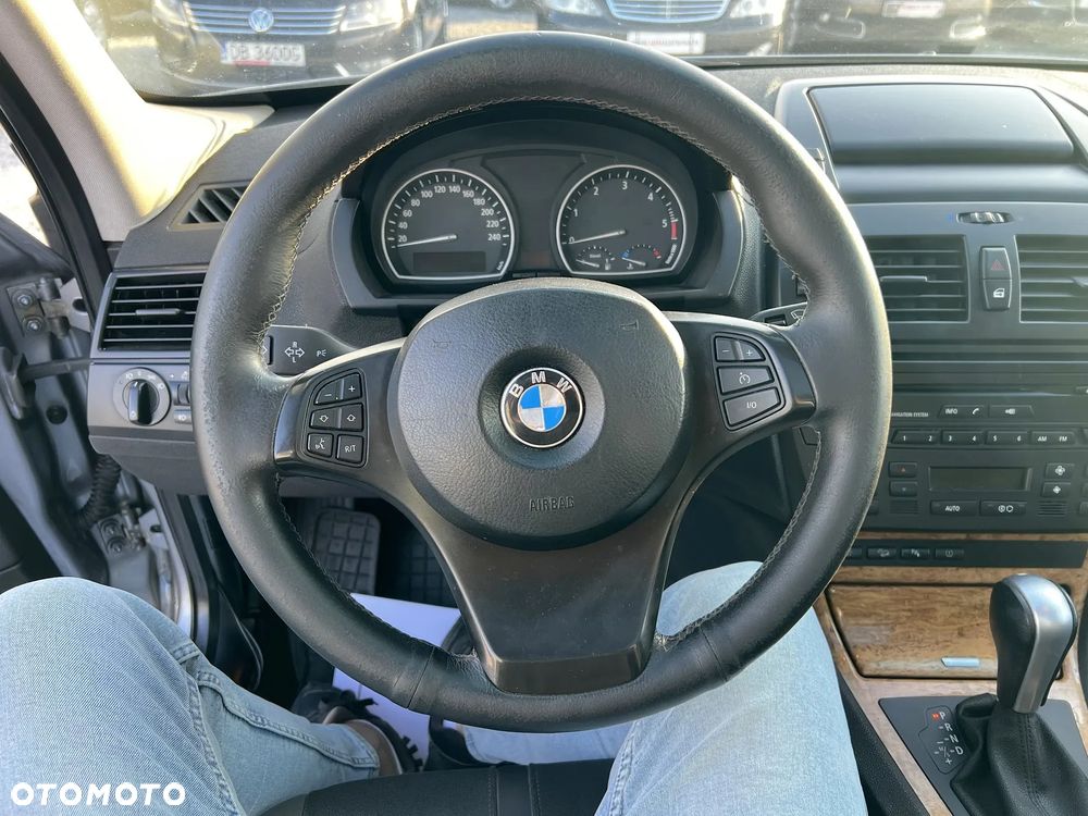 BMW X3 - 25