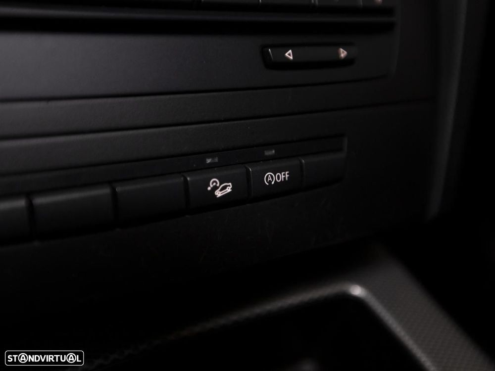 BMW 320 - 18