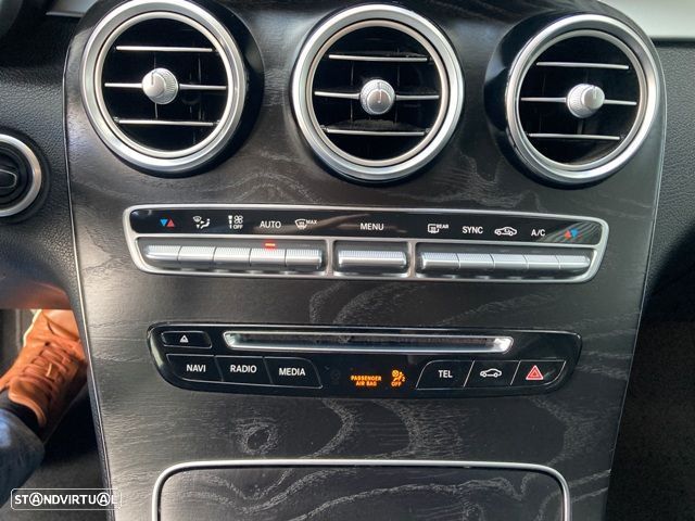 Mercedes-Benz GLC 250 d 4Matic 9G-TRONIC Edition 1 - 26