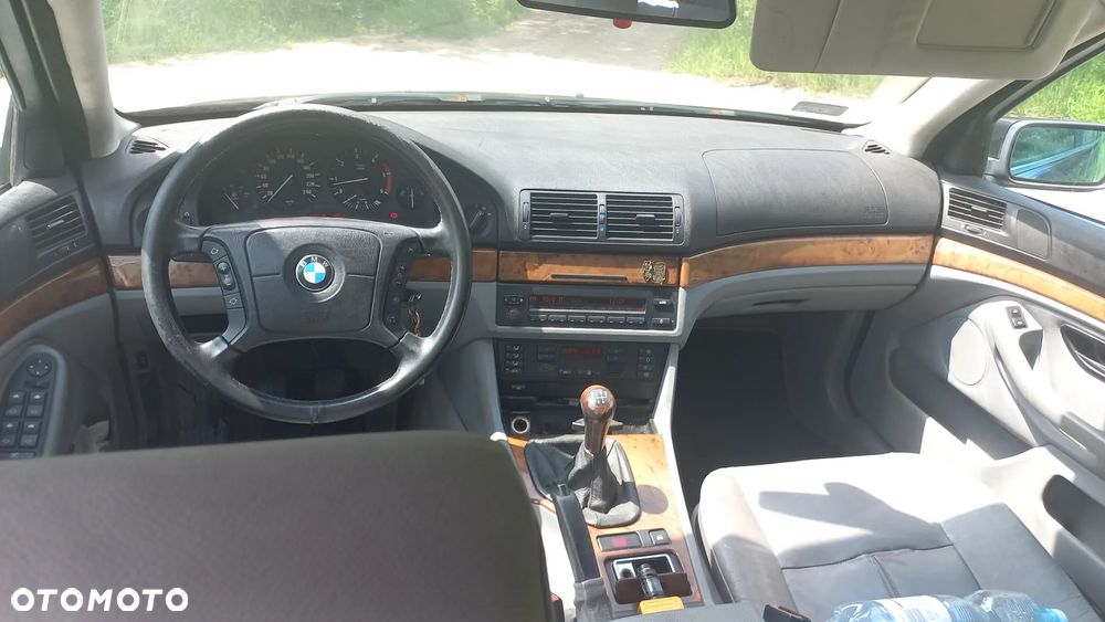 BMW Seria 5 - 14