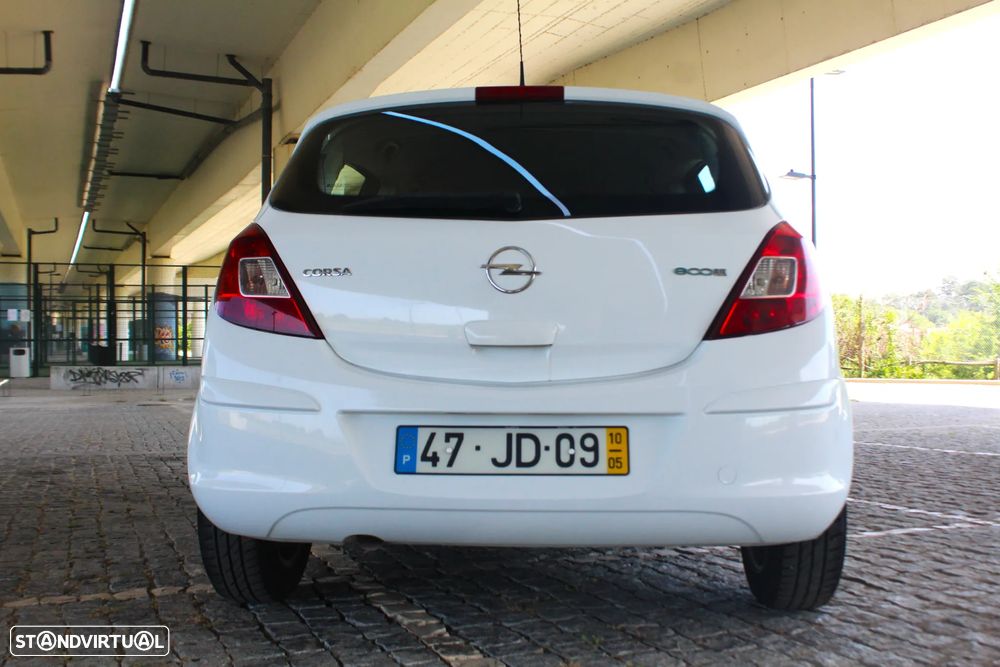 Opel Corsa 1.3 CDTI Enjoy EcoFLEX - 10