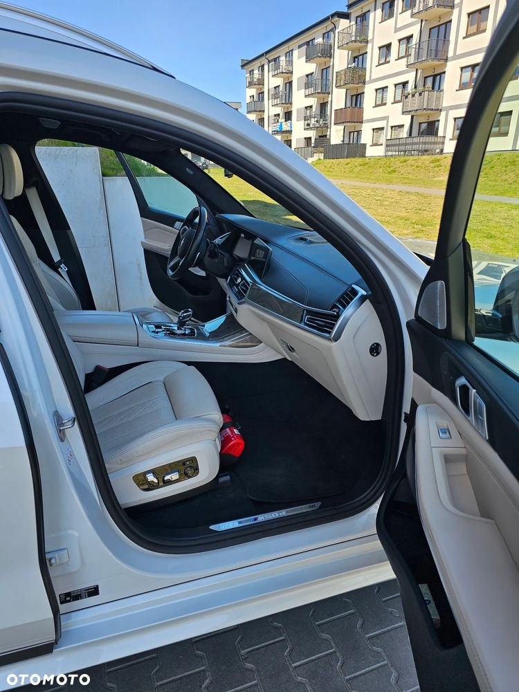 BMW X7 - 4