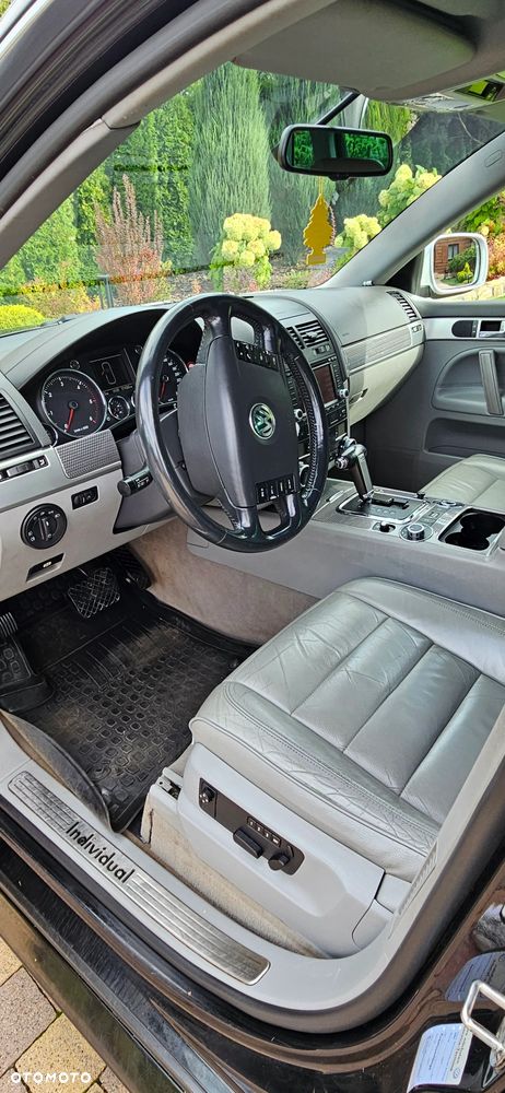 Volkswagen Touareg 3.0 V6 TDI Tiptr - 21