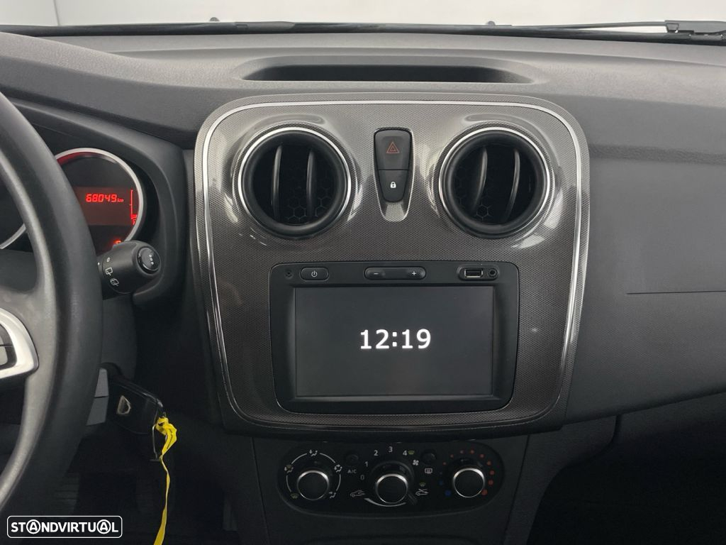 Dacia Logan MCV 0.9 TCe Stepway - 15