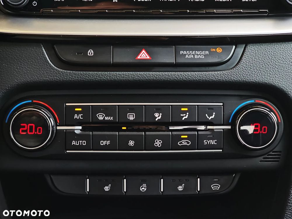 Kia Ceed 1.5 T-GDI Business Line DCT - 28