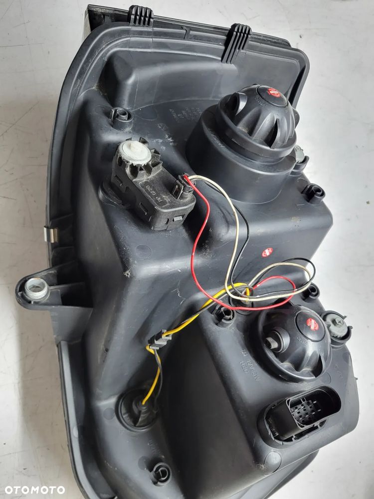 VOLKSWAGEN TRANSPORTER T5 LIFT Reflektor LAMPA PRZEDNIA LEWA LED - 8