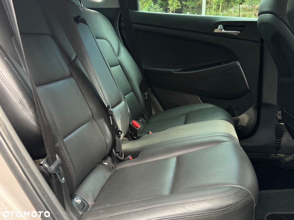 Hyundai Tucson 1.7 CRDI BlueDrive Premium 2WD DCT - 7