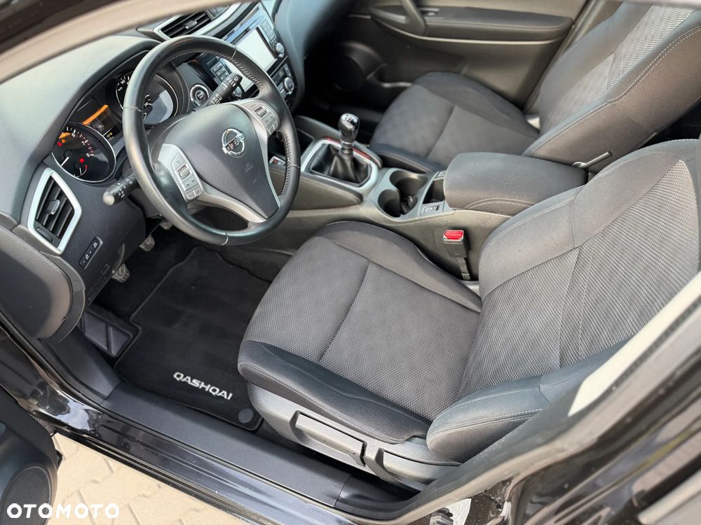 Nissan Qashqai 1.6 DIG-T N-Tec - 27