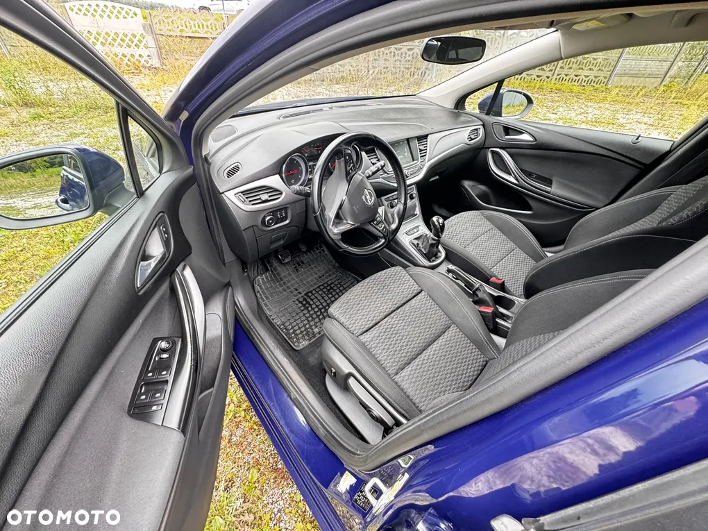 Opel Astra IV 1.6 CDTI Enjoy - 11