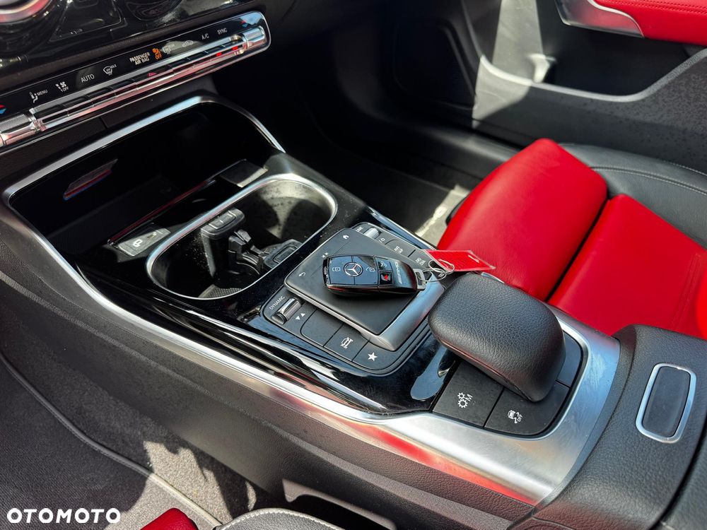 Mercedes-Benz CLA AMG 35 4Matic AMG Speedshift 7G-DCT - 25