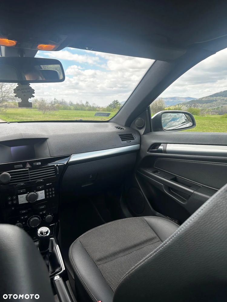 Opel Astra 1.6 - 19