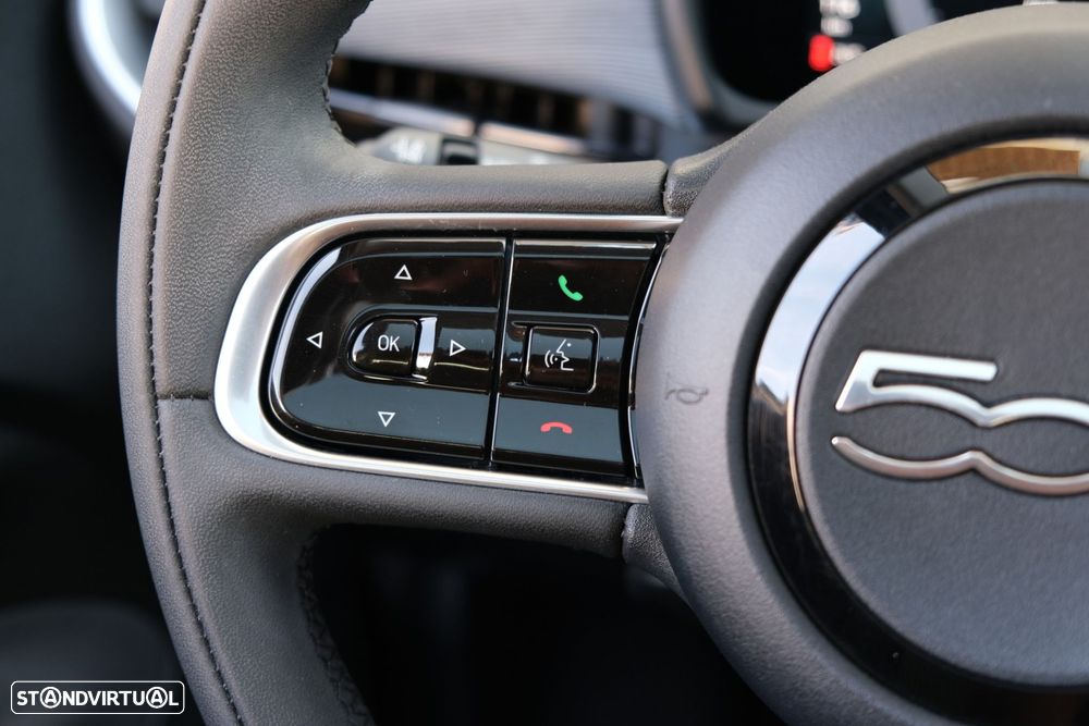Fiat 500e 42kWh ICON - 17