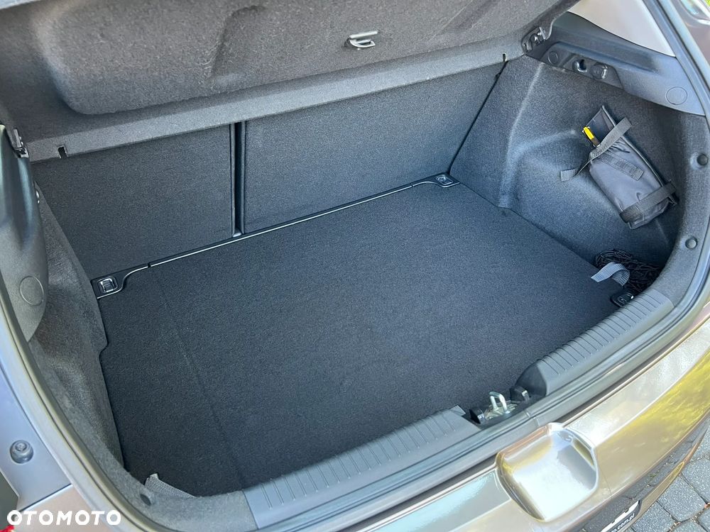 Kia Ceed Cee'd 1.4 L Business Line - 34