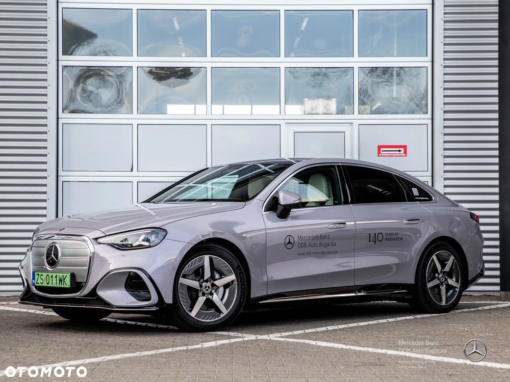 Mercedes-Benz Klasa C 400 4-Matic 94kWh - 2