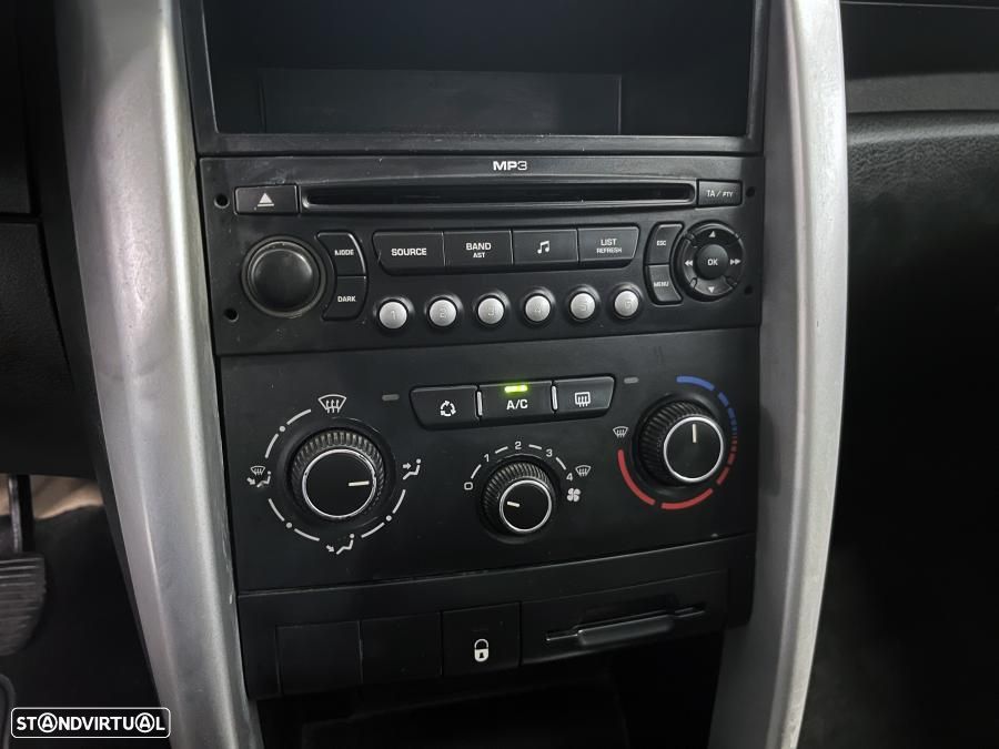 Peugeot 207 SW 1.6 HDi Active - 10