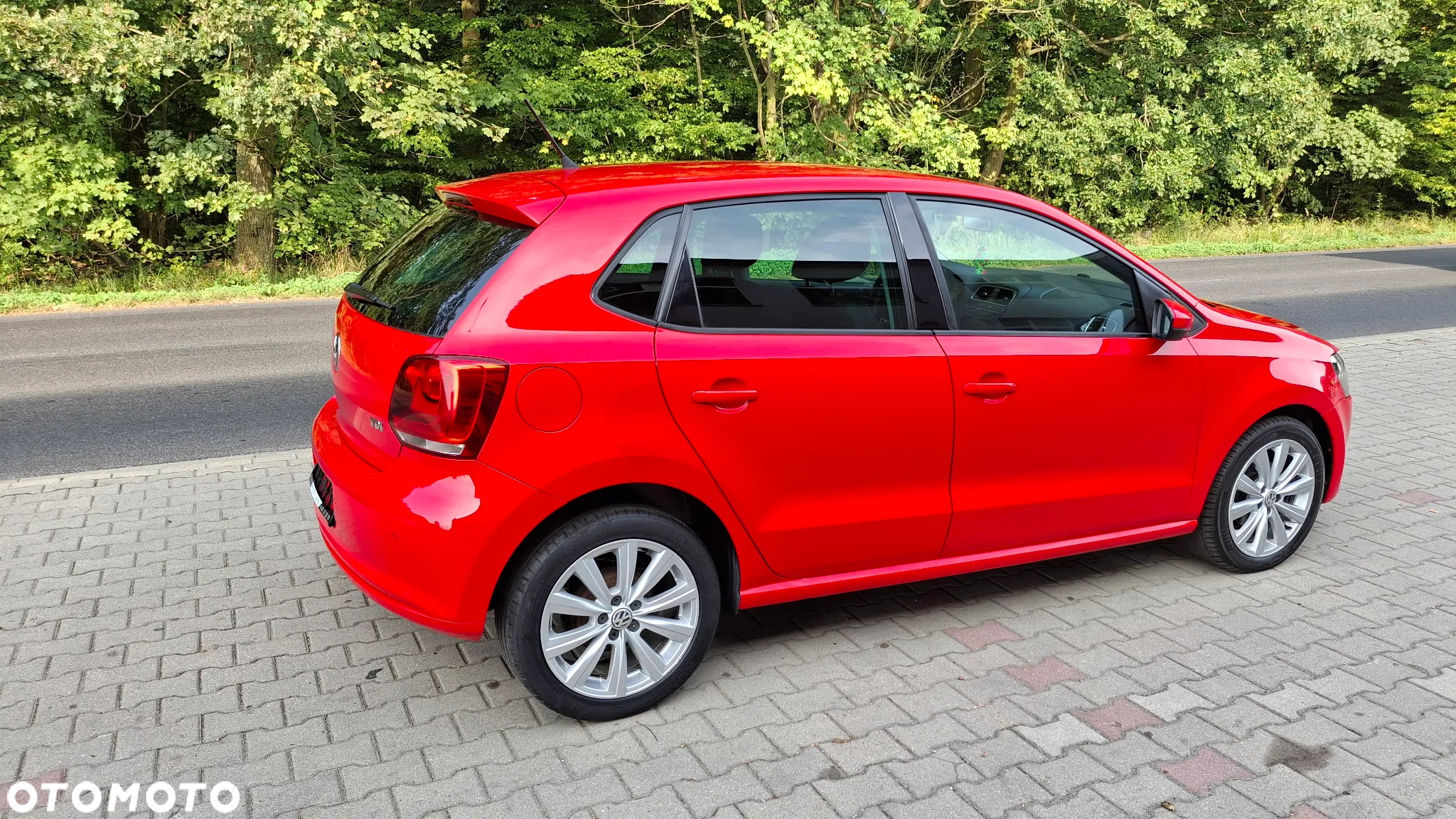 Volkswagen Polo 1.6 TDI Comfortline - 8