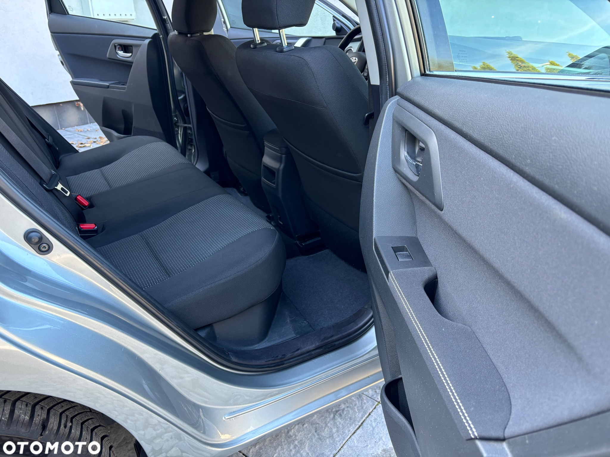 Toyota Auris 1.8 Hybrid Life - 15