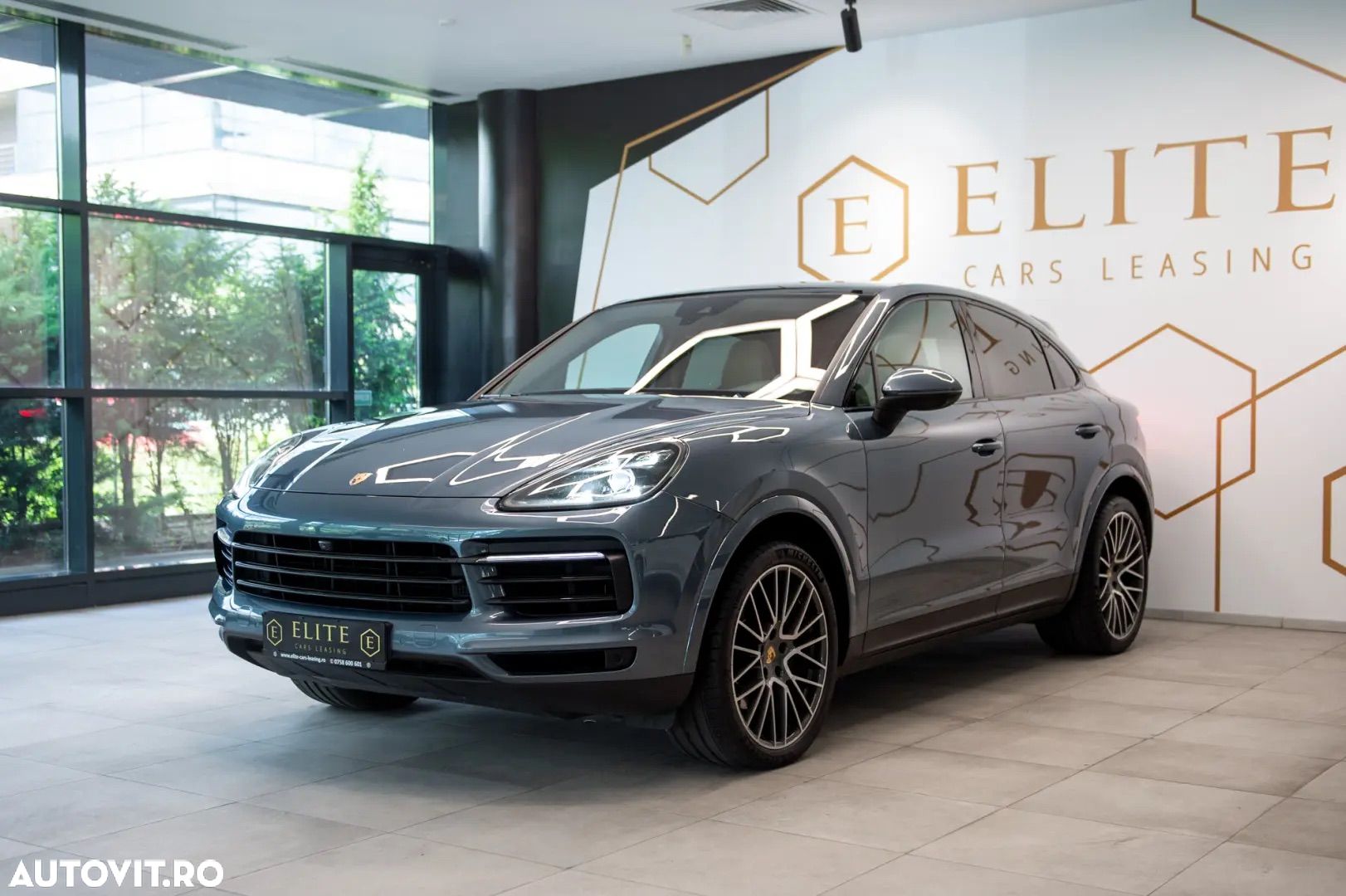 Porsche Cayenne Coupe Standard - 1