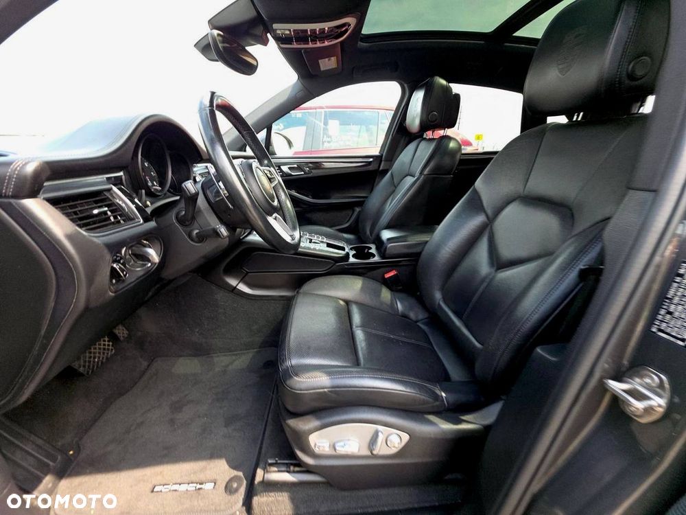 Porsche Macan Standard - 8