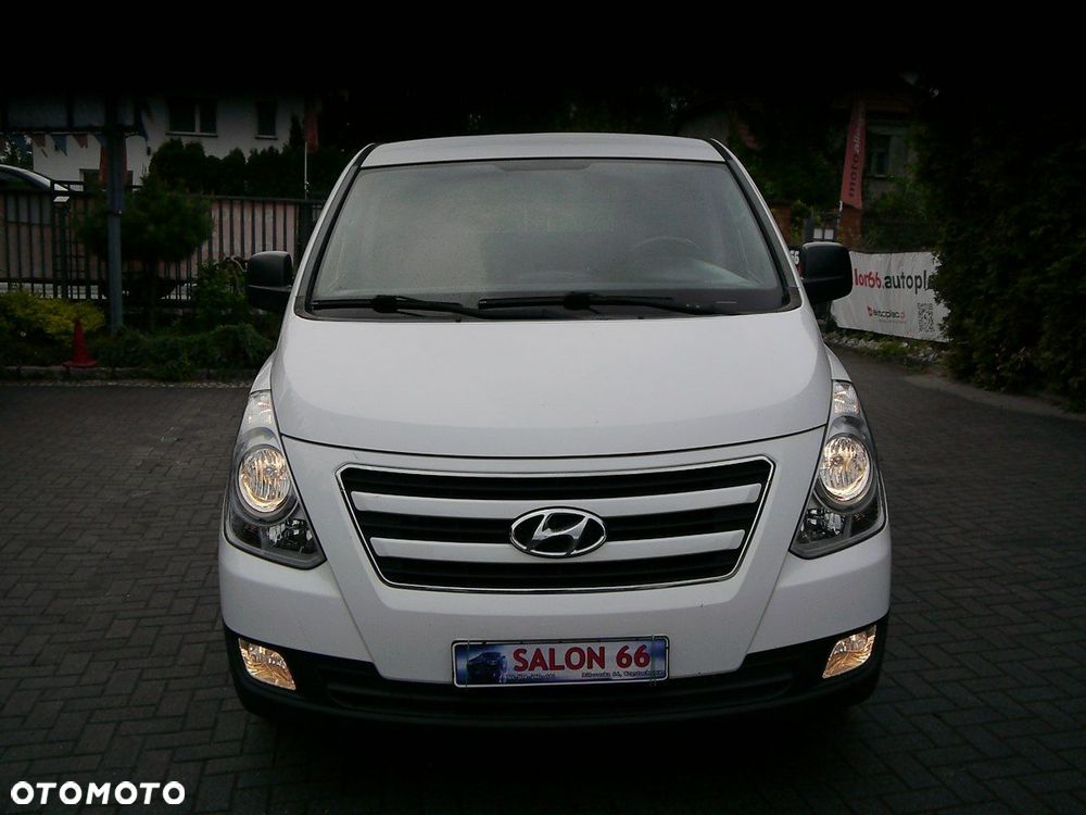 Hyundai H-1 - 7