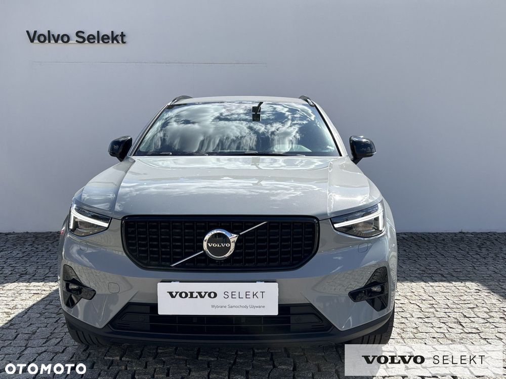 Volvo XC 40 - 3