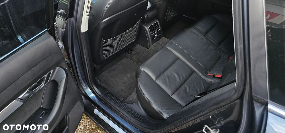 Audi A6 - 13