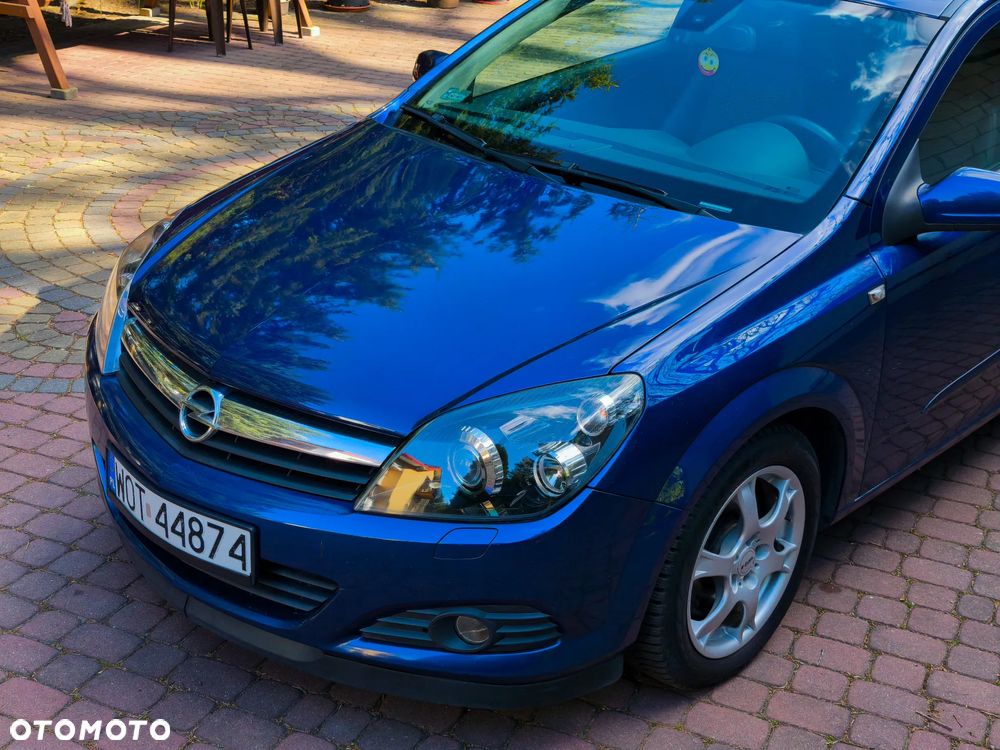 Opel Astra 2.0 T Sport - 30