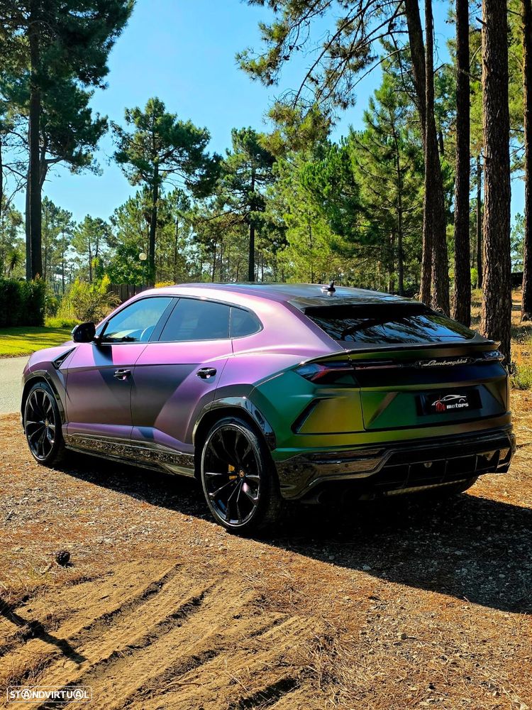 Lamborghini Urus 4.0 V8 - 4