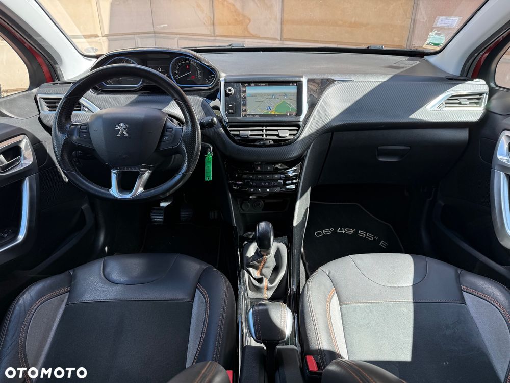 Peugeot 2008 1.2 Pure Tech Crossway S&S - 8