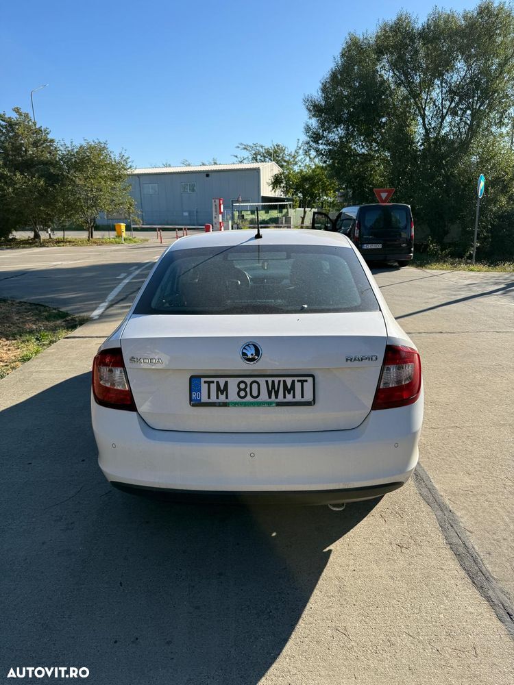 Skoda Rapid 2017 photo 5