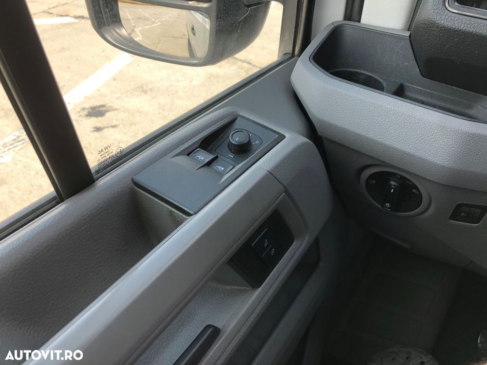 Volkswagen Crafter - 23