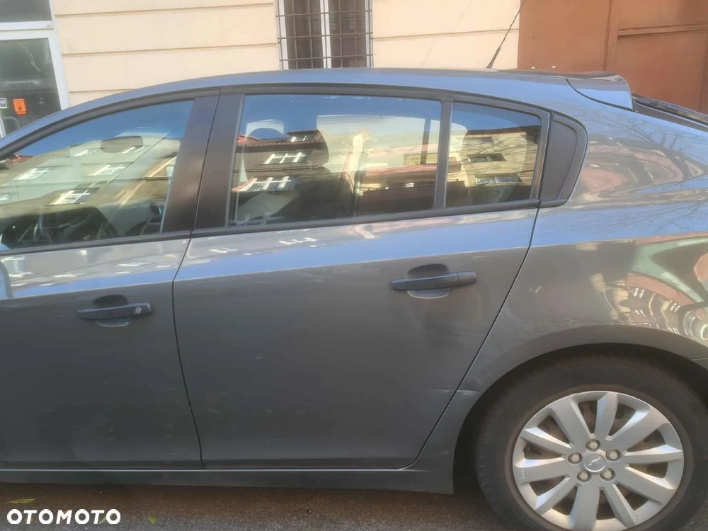 Chevrolet Cruze 1.6 LT - 6