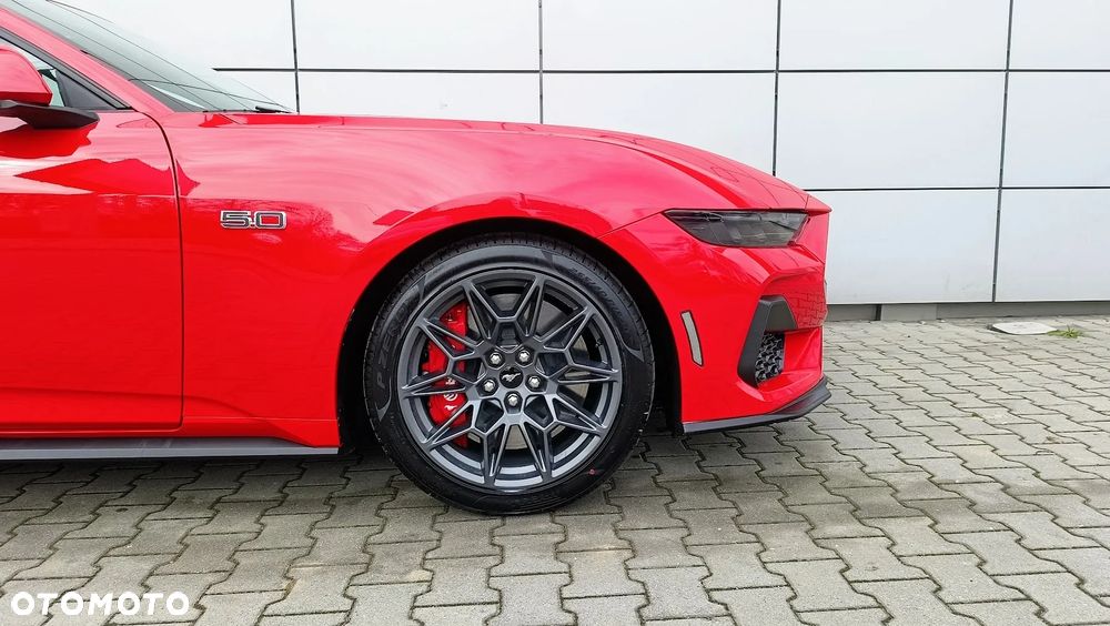 Ford Mustang - 3