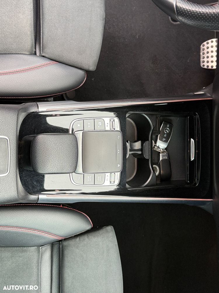 Mercedes-Benz GLB 250 4MATIC Aut. - 27