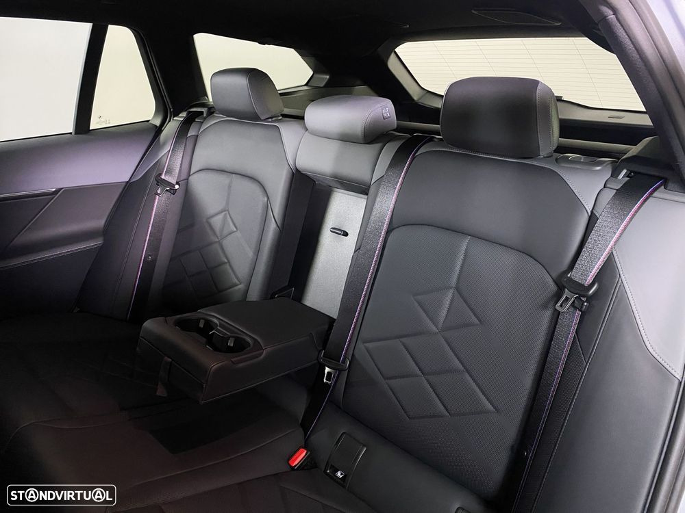 BMW i5 M60 xDrive Pack Desportivo M Pro - 23