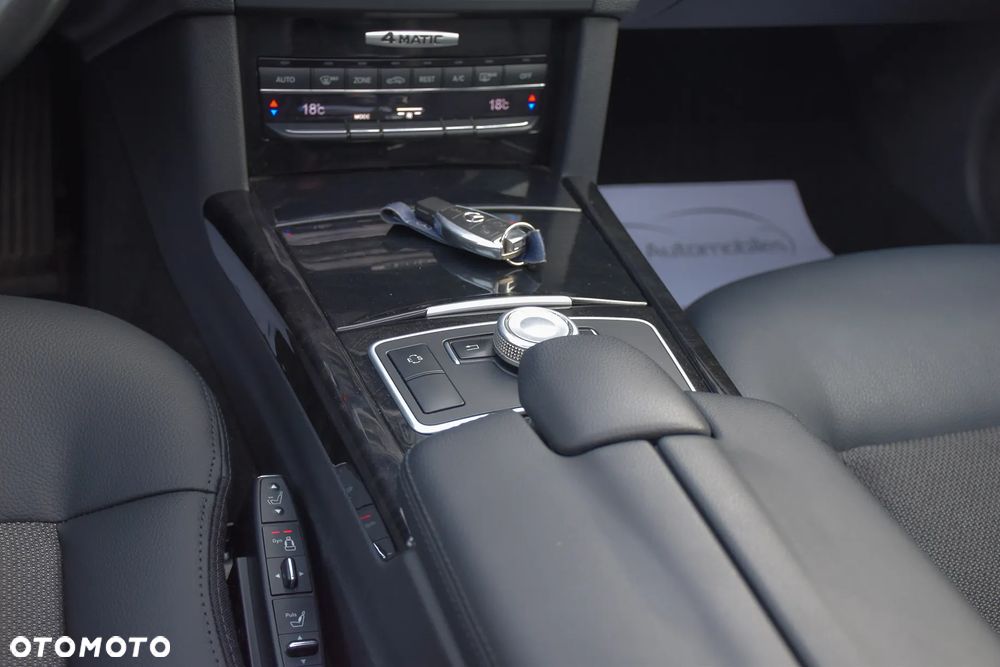 Mercedes-Benz Klasa E 350 CDI DPF 4Matic BlueEFFICIENCY 7G-TRONIC Avantgarde - 30