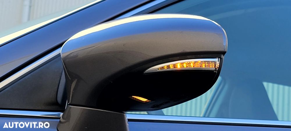 Lexus CT ver-200h-executive - 16