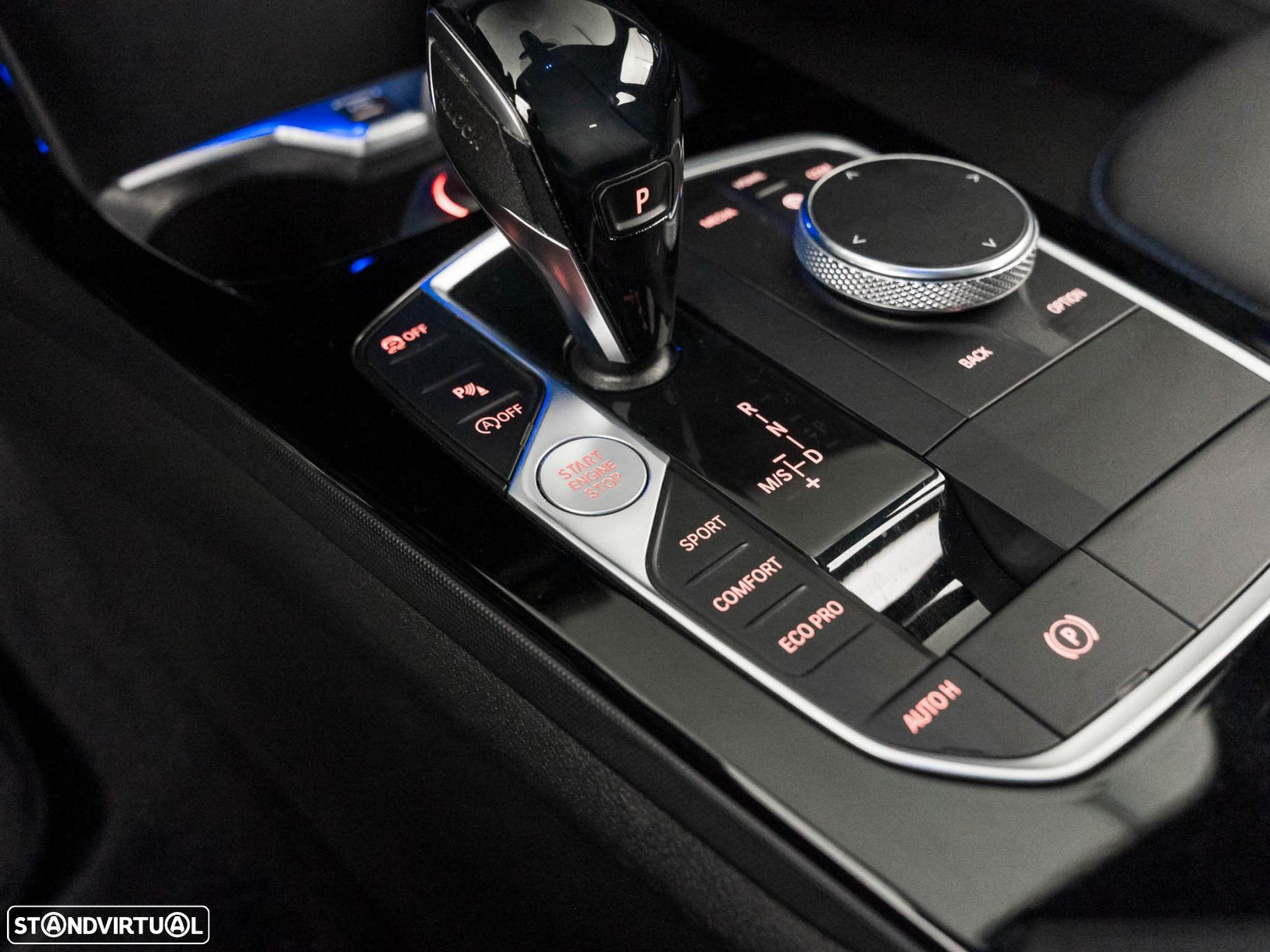BMW 118 i Pack Desportivo M Auto - 25