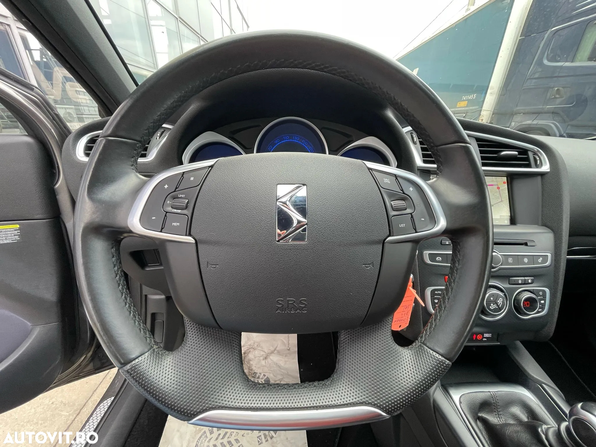 DS Automobiles DS 4 DS4 BlueHDi S&S BVM6 So Chic - 8