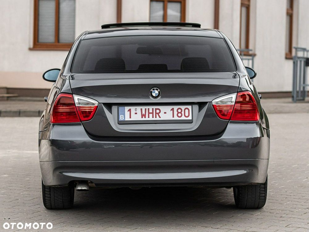 BMW Seria 3 - 16
