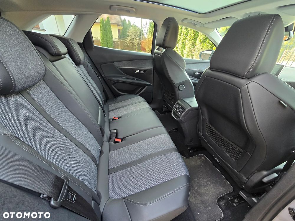 Peugeot 3008 PureTech 130 Stop & Start GPF Allure - 8