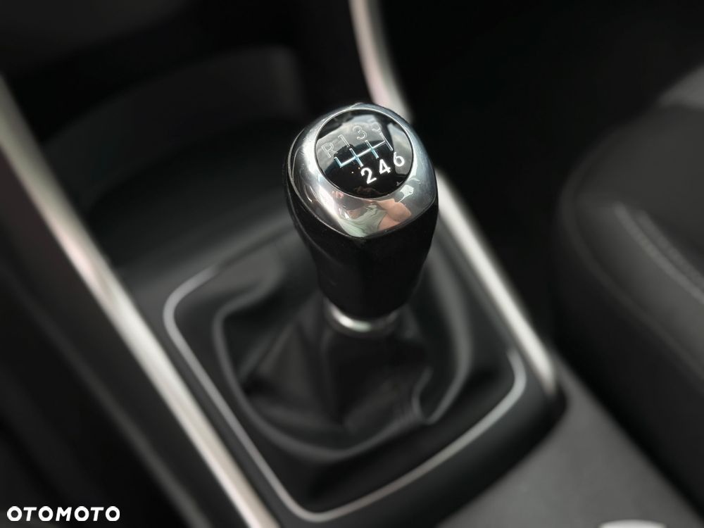 Hyundai i30 1.6 CRDI Intro Edition - 25