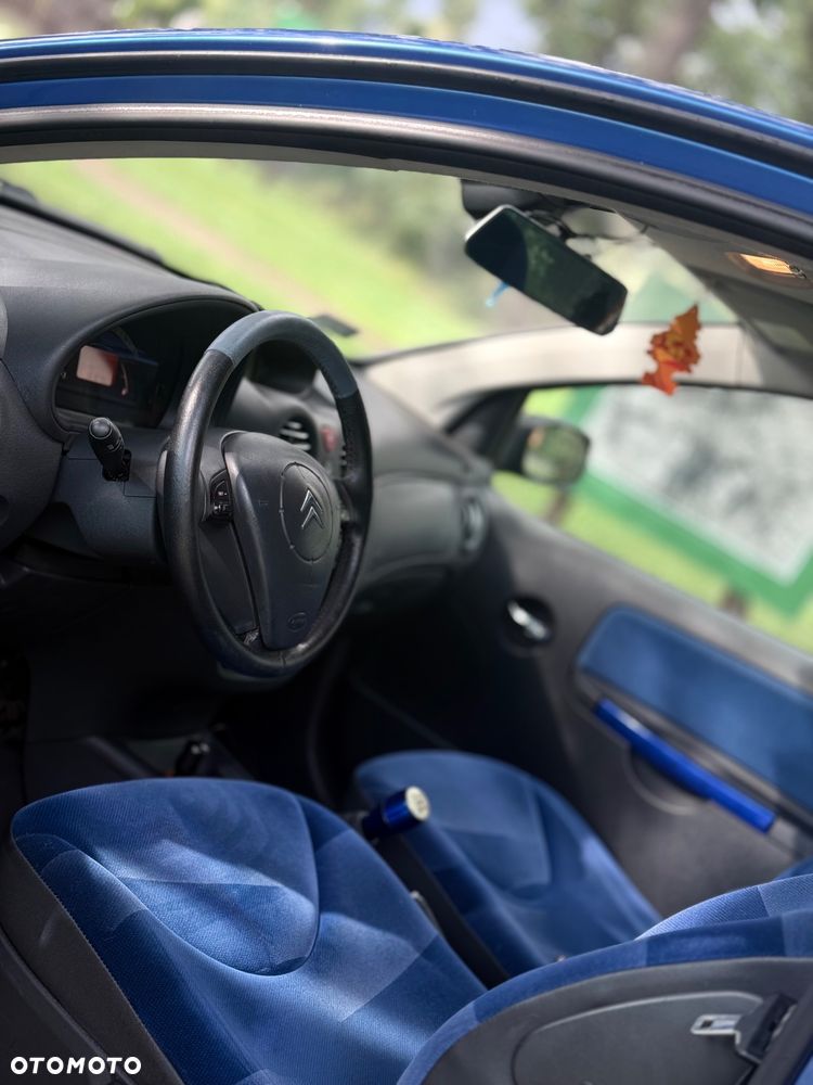 Citroën C2 1.4 VTR - 11
