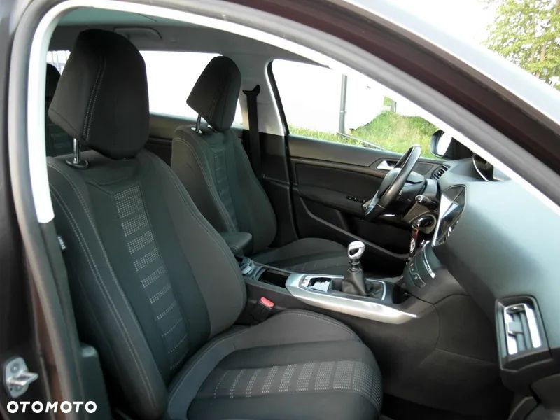 Peugeot 308 SW HDi FAP 150 Allure - 18
