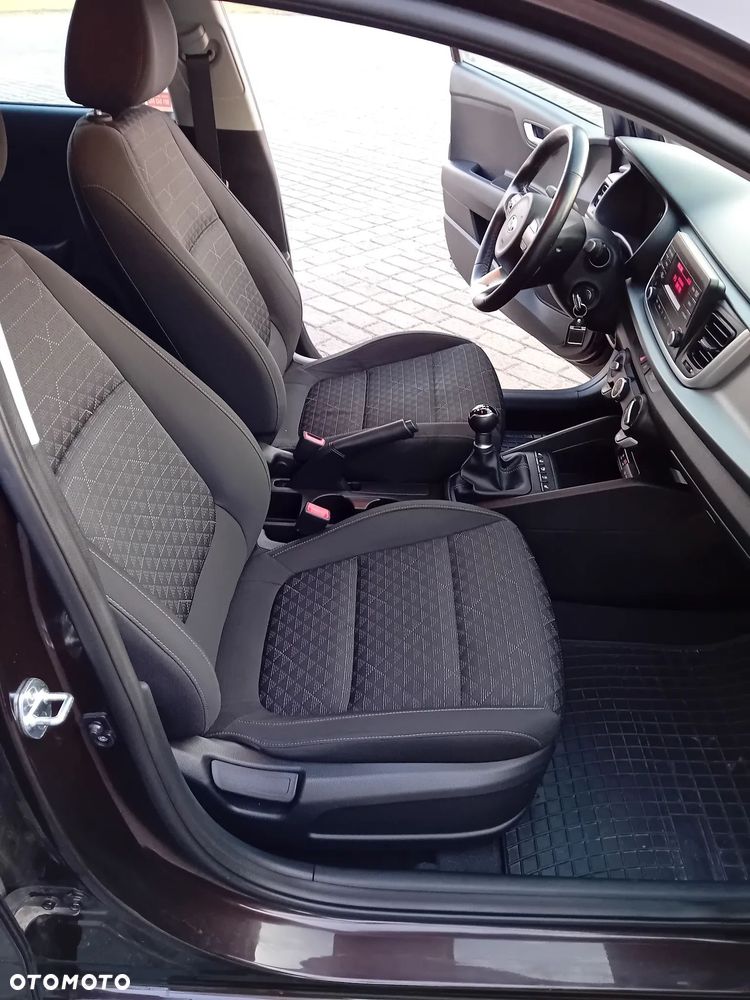 Kia Rio 1.2 XL - 29