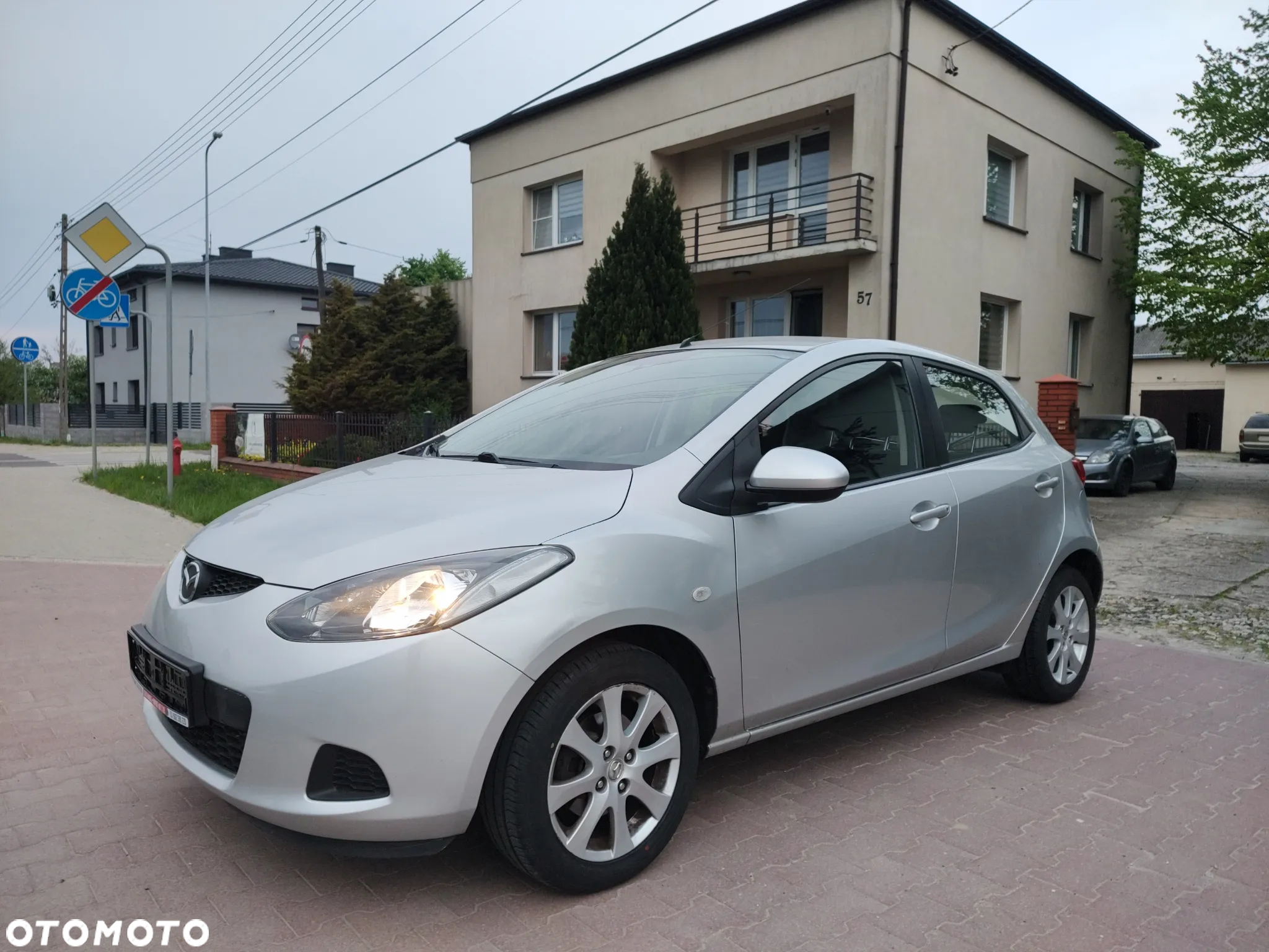 Mazda 2 1.3 Independence - 7