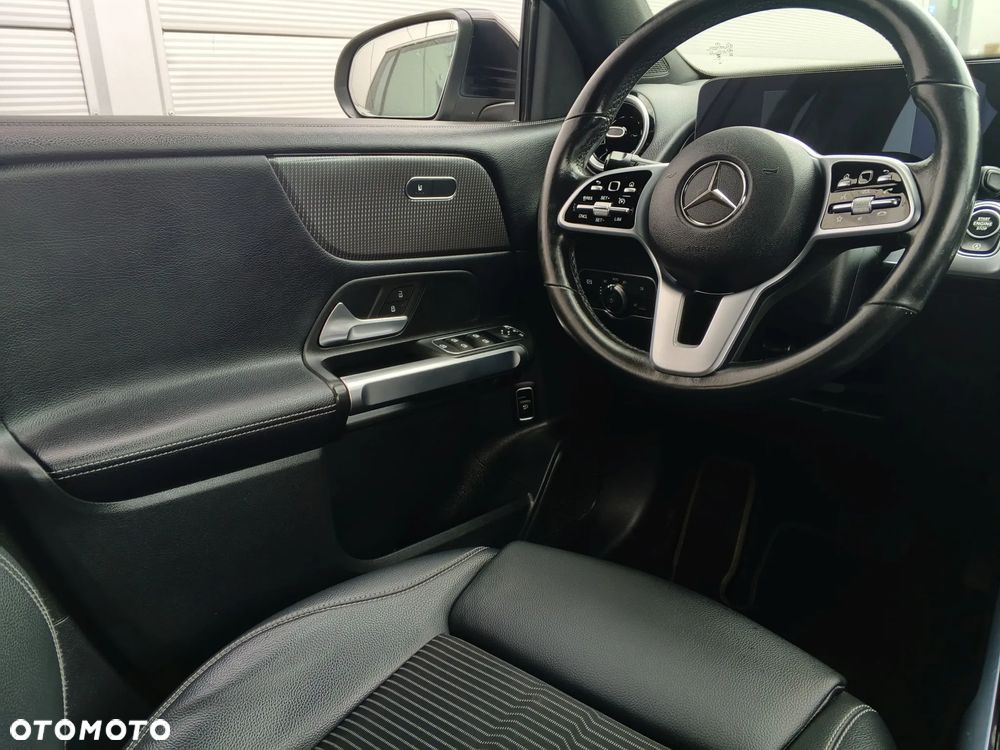 Mercedes-Benz GLB 200 d 8G-DCT EDITION 2022 - 21