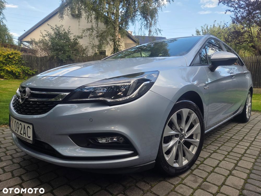Opel Astra 1.4 Turbo Edition - 2