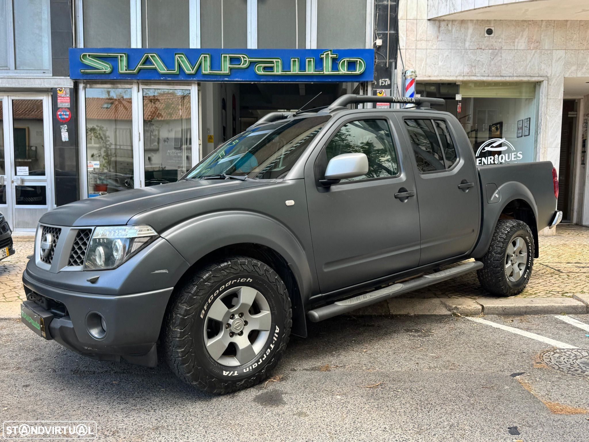 Nissan Navara 2.5 dCi CD Pilot Hi-Tech - 1