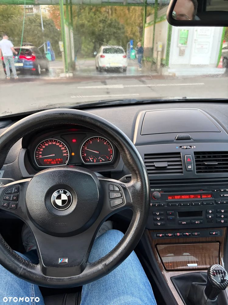 BMW X3 2.0d - 11